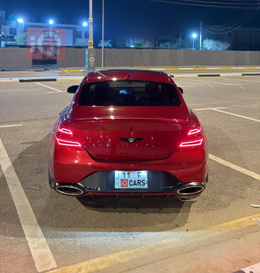 Genesis G70